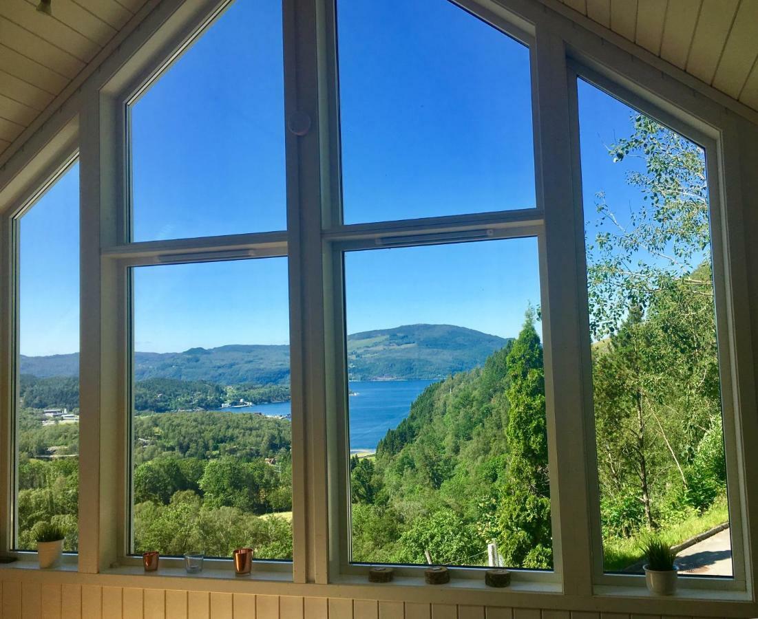 Apartamento Fjord Road Hjelmeland Exterior foto